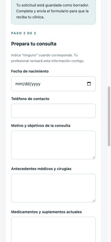 El formulario recoge datos de contacto, objetivos y antecedentes antes de la consulta.